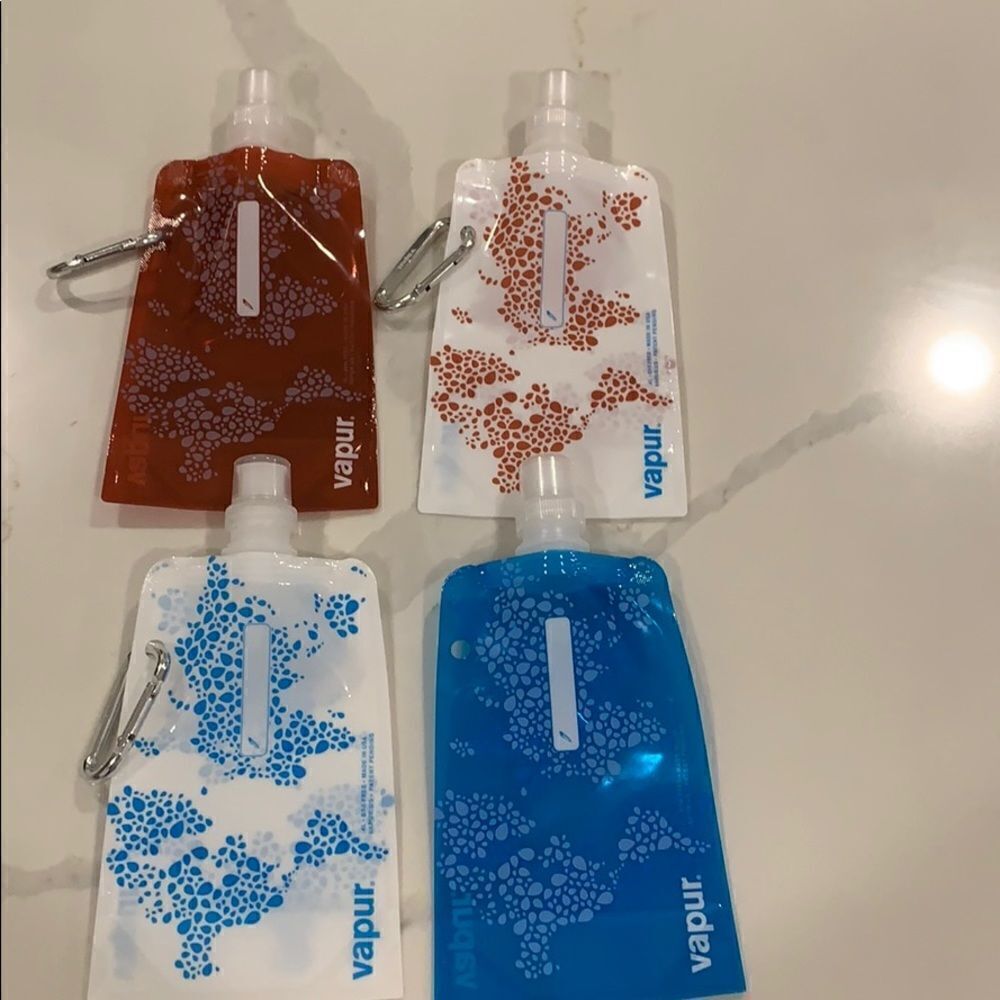 Traveling storage liquids bundle